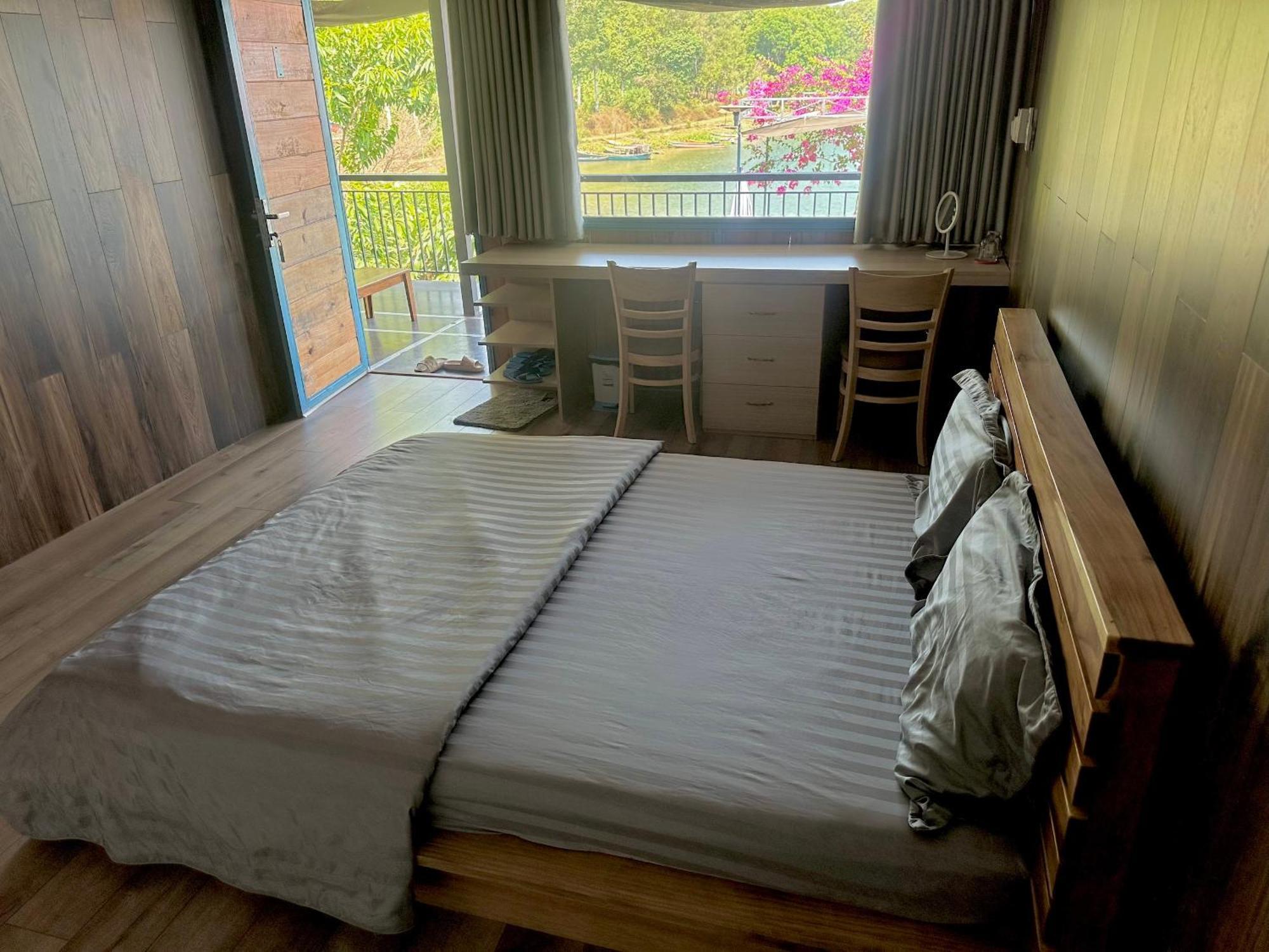 Ben Ho Homestay Xa Gia Tan Exteriör bild