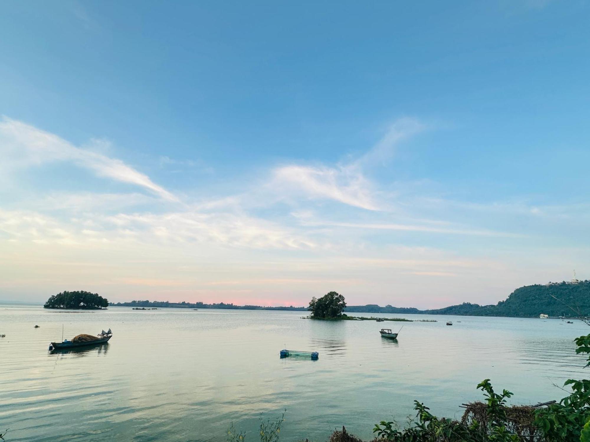 Ben Ho Homestay Xa Gia Tan Exteriör bild
